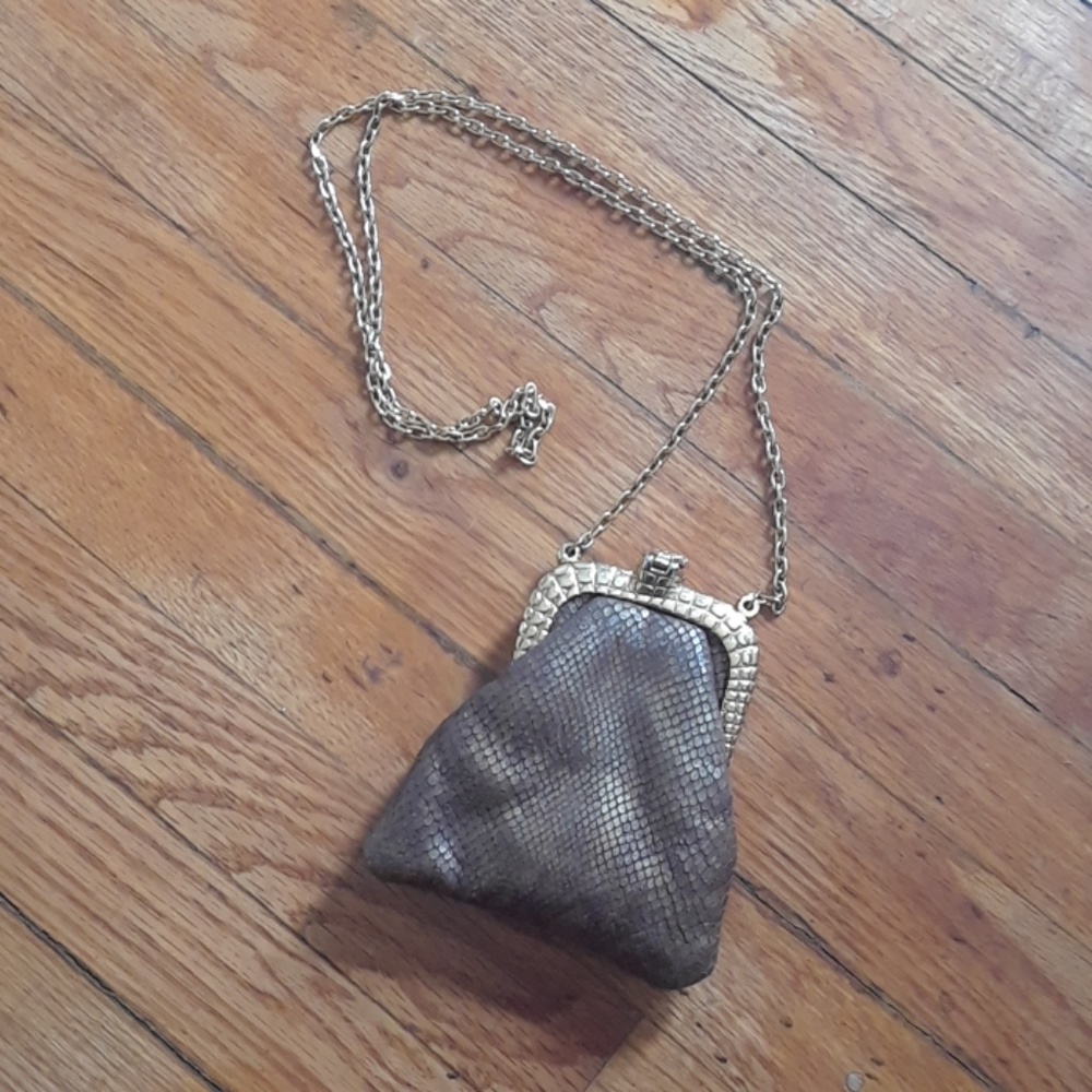 Vintage purse